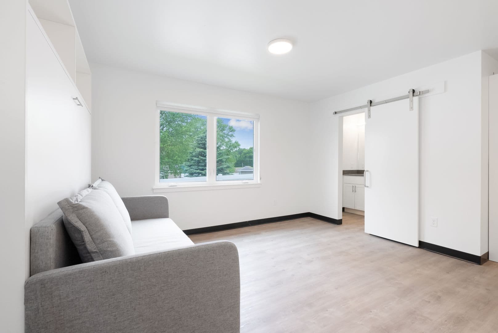 Cedar Falls Apartment: 4711 University Ave