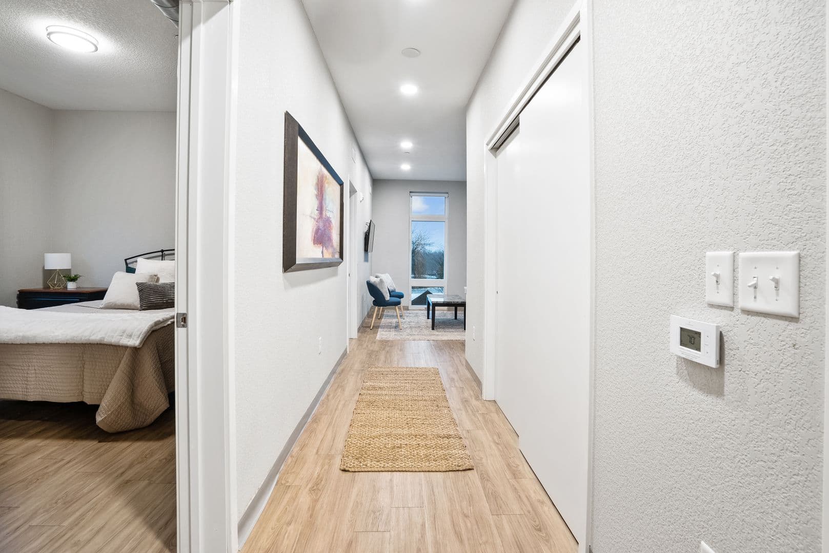 Cedar Falls Apartment: 200 W 1st St