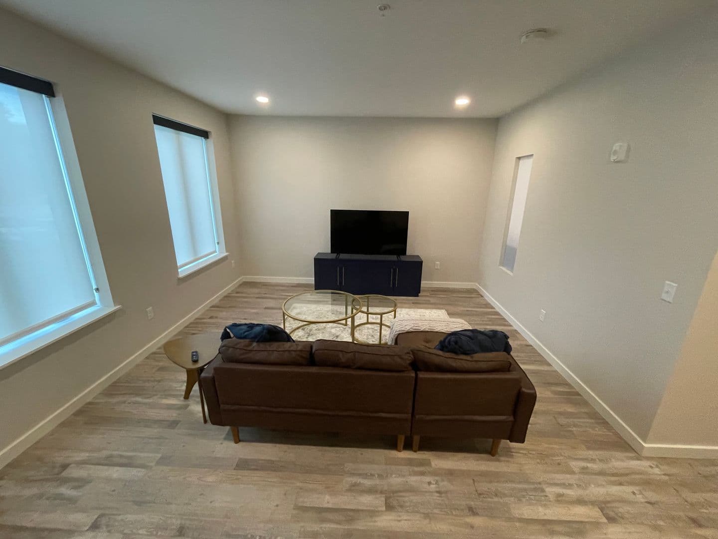 Decorah Apartment: 2336 Sweet Parkway Road