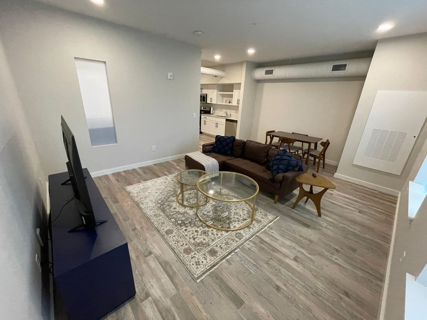 Decorah Apartment: 2336 Sweet Parkway Road