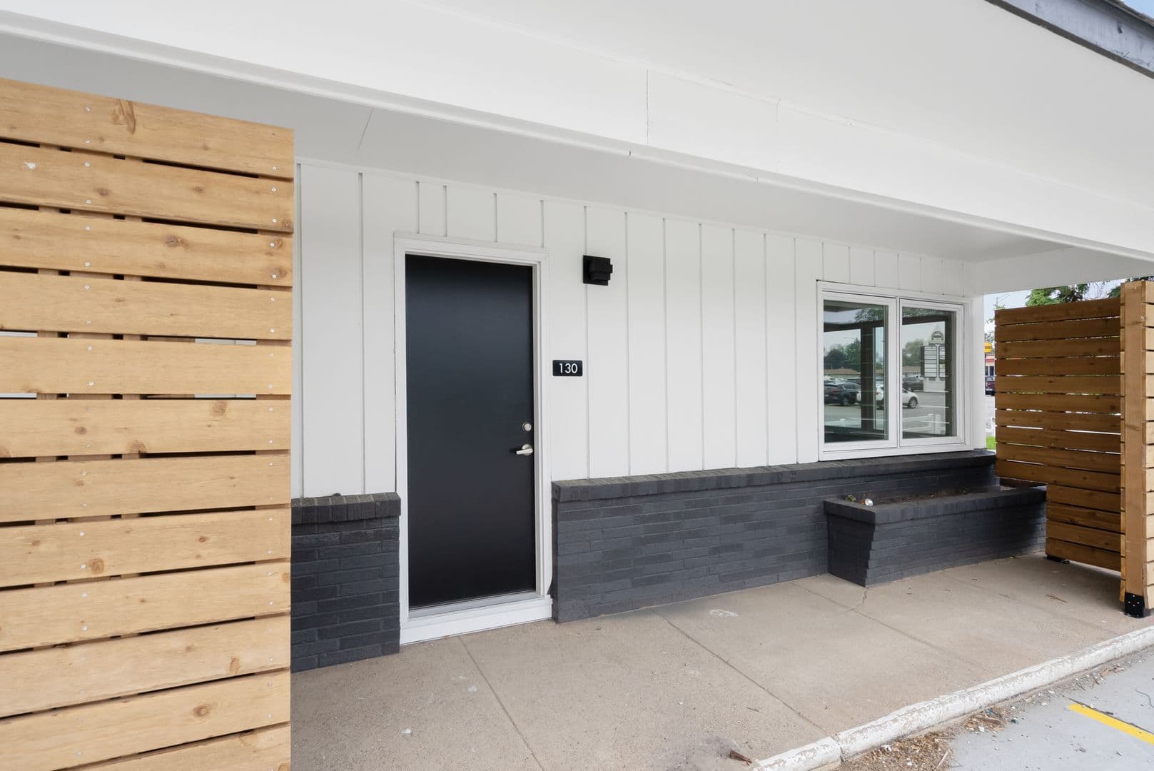 Cedar Falls Apartment: 4711 University Ave