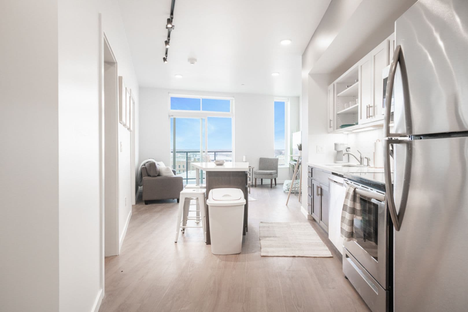 Waterloo Apartment: 335 Cedar Street
