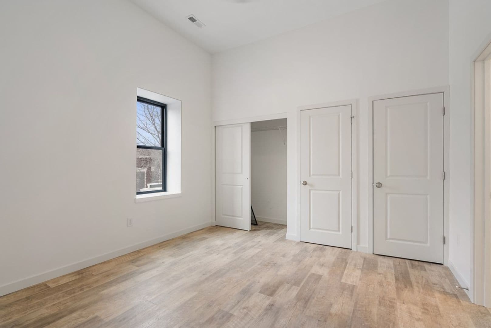 Reinbeck Apartment: 402 Main Street