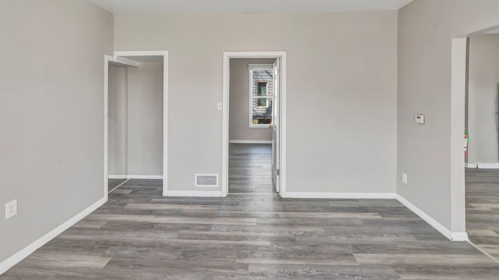 Cedar Falls Multiplex: 1315 State St Unit A