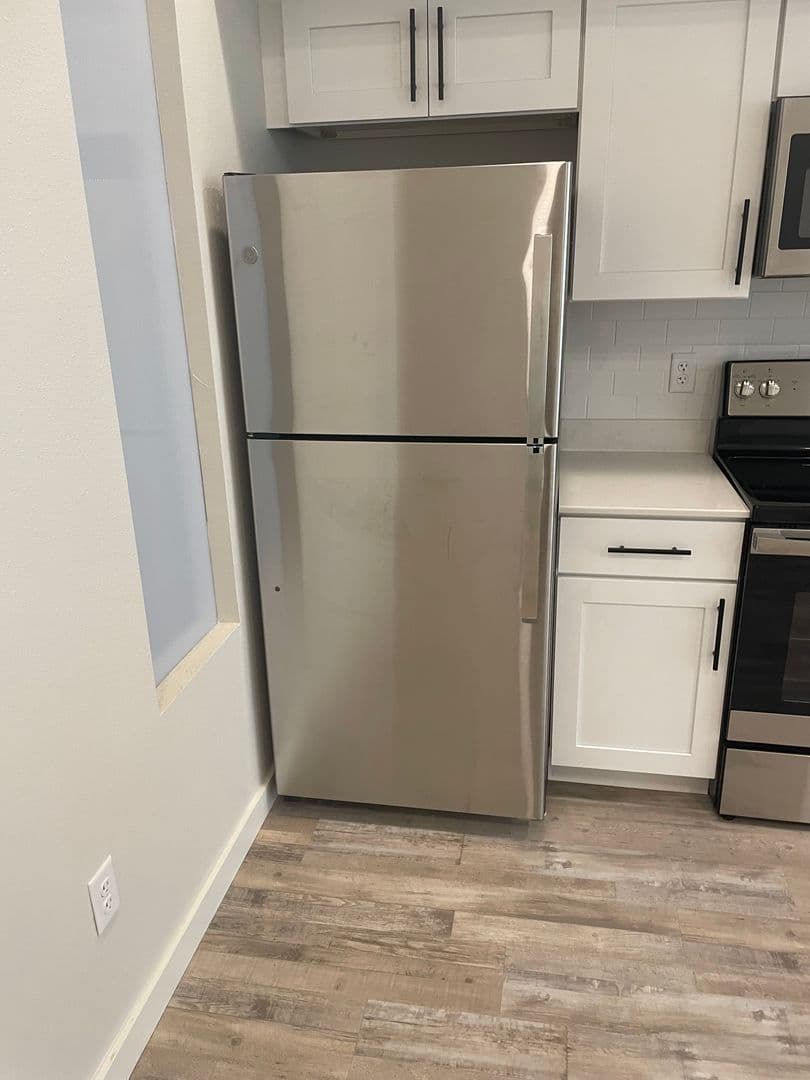 Decorah Apartment: 2336 Sweet Parkway Road