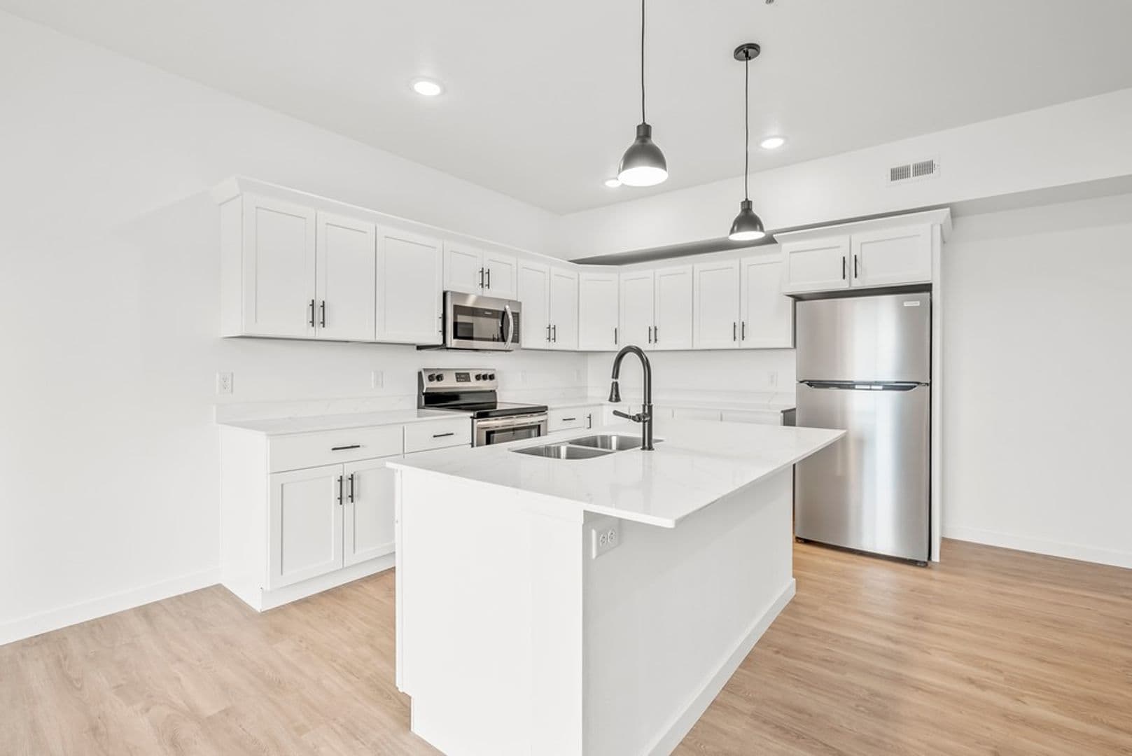 Decorah Townhome: 2330 Sweet Parkway Rd