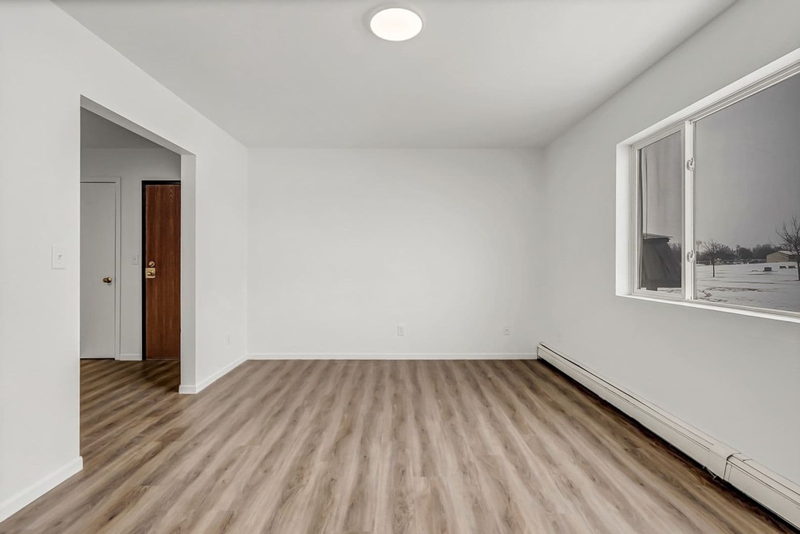 Calmar Apartment: 702 NICC Apt Dr