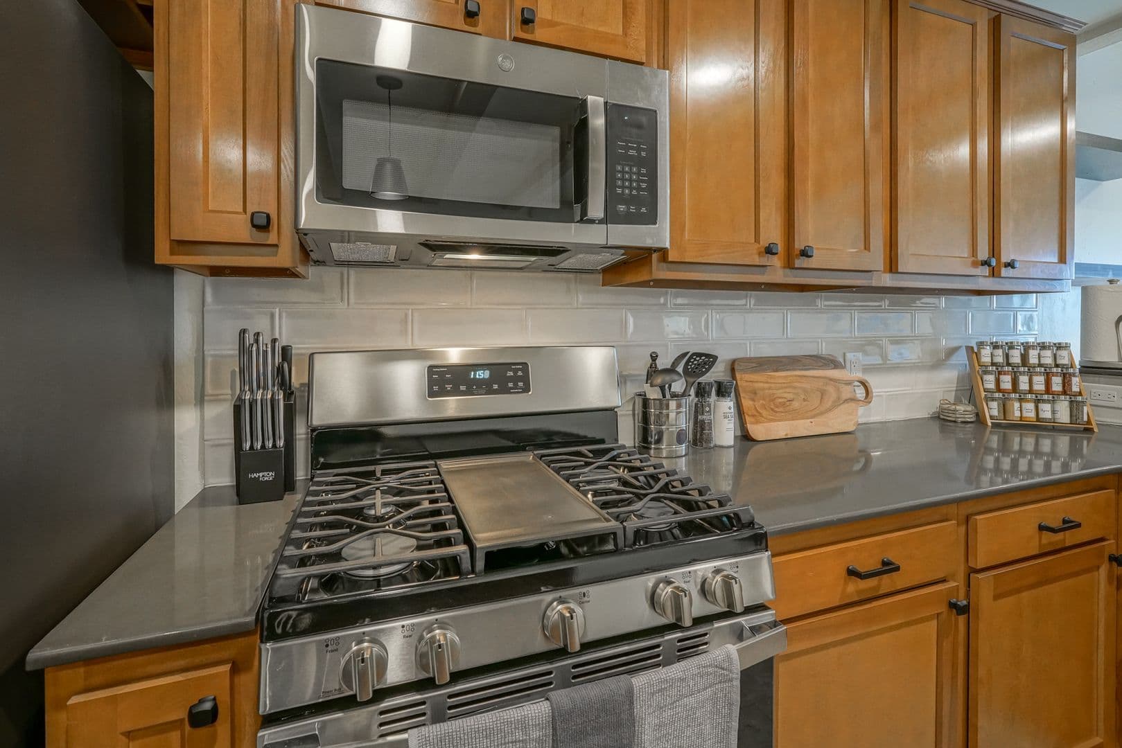 Albuquerque Apartment: 11930 Menaul BLVD NE
