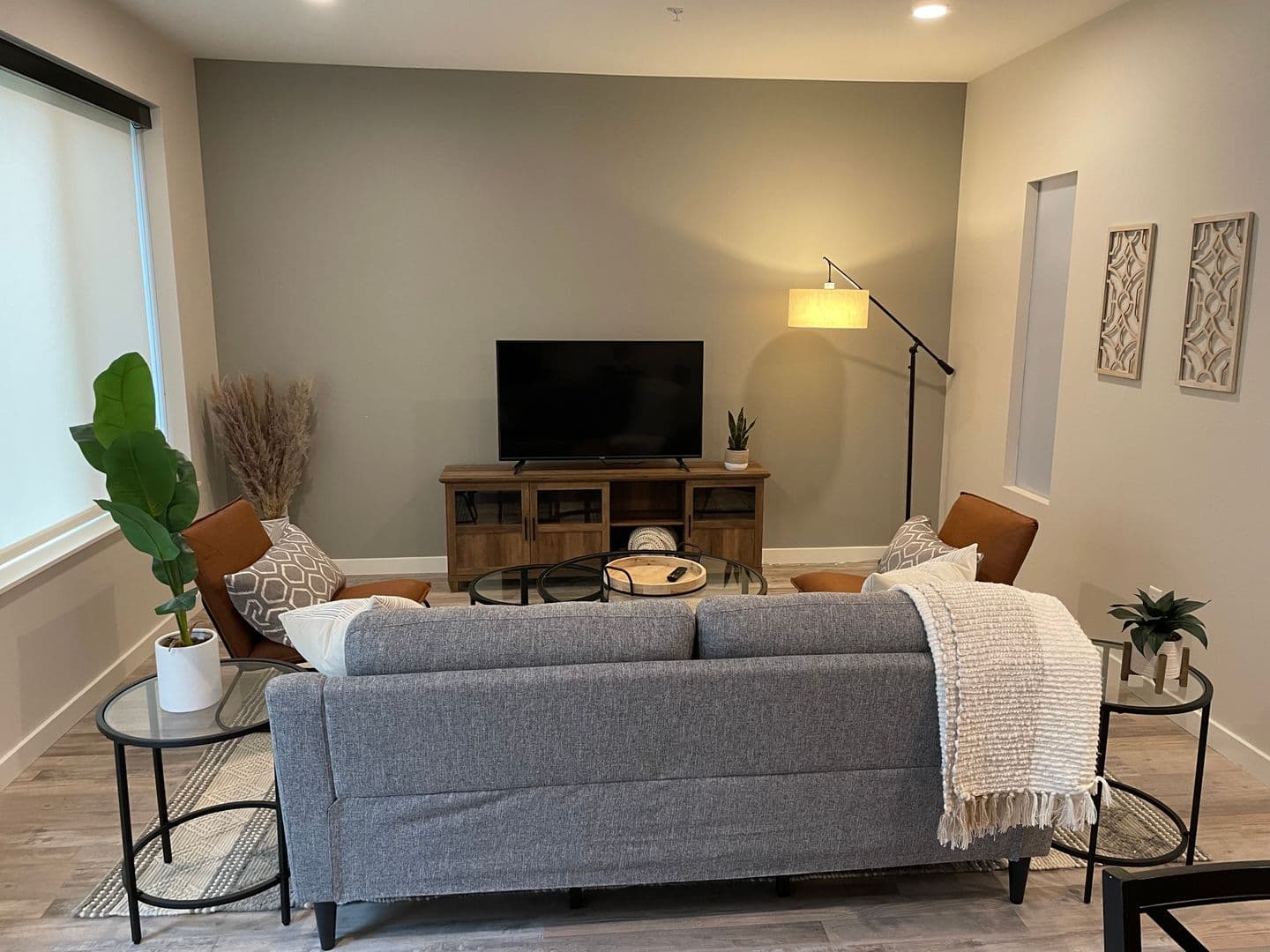 Decorah Apartment: 2336 Sweet Parkway Road