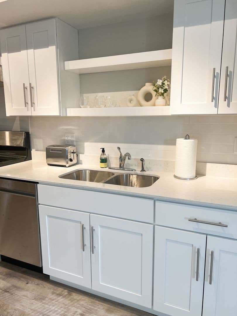 Decorah Apartment: 2342 Sweet Parkway Road