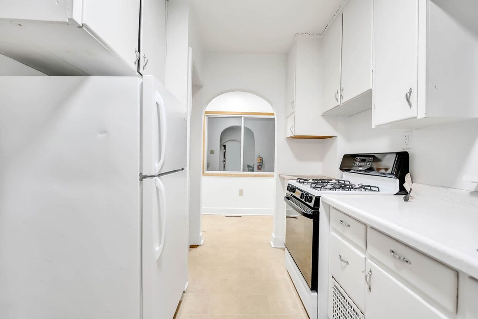 Cedar Falls House: 1115 W 11th St