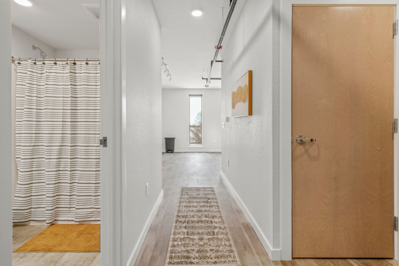 Decorah Apartment: 2342 Sweet Parkway Road