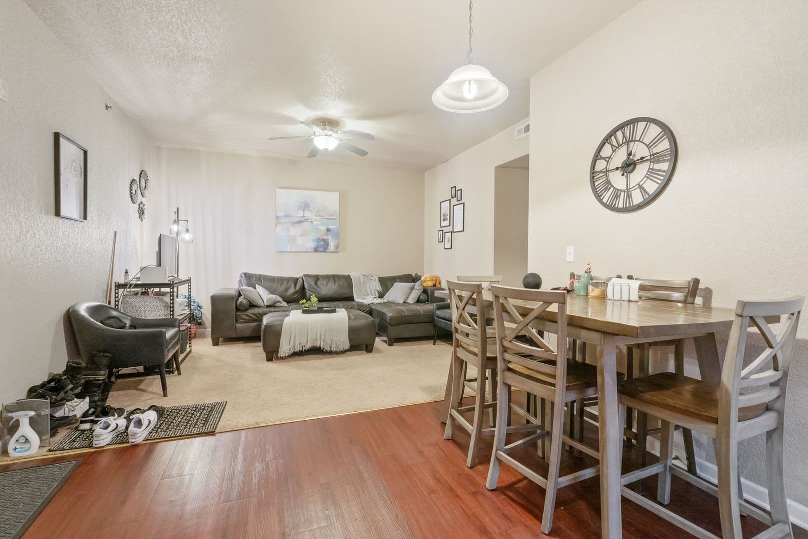 Cedar Falls Apartment: 2215 College St