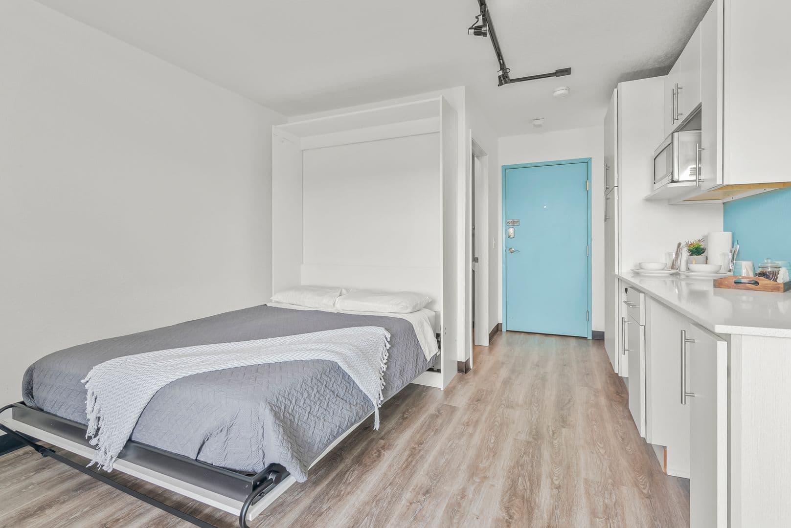 Cedar Falls Apartment: 4117 University Ave