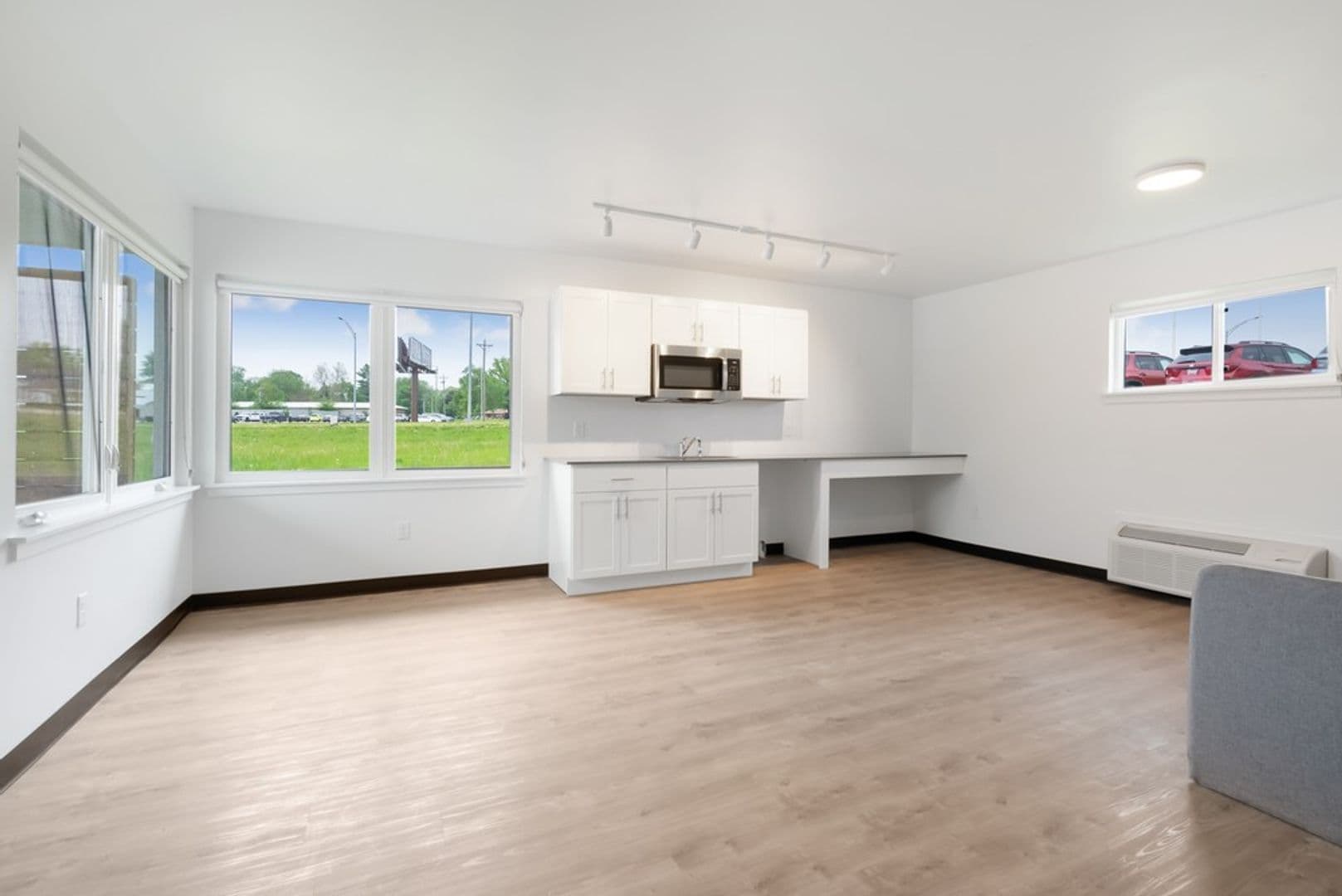 Cedar Falls Apartment: 4711 University Ave