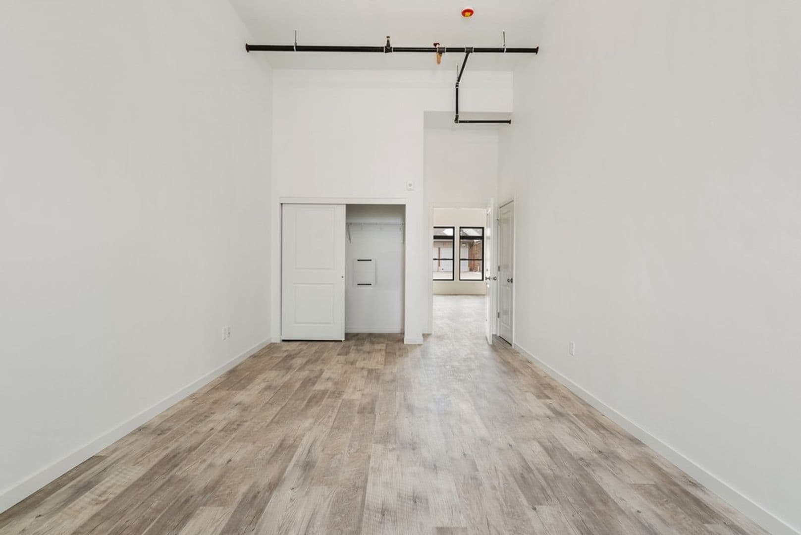 Reinbeck Apartment: 402 Main Street