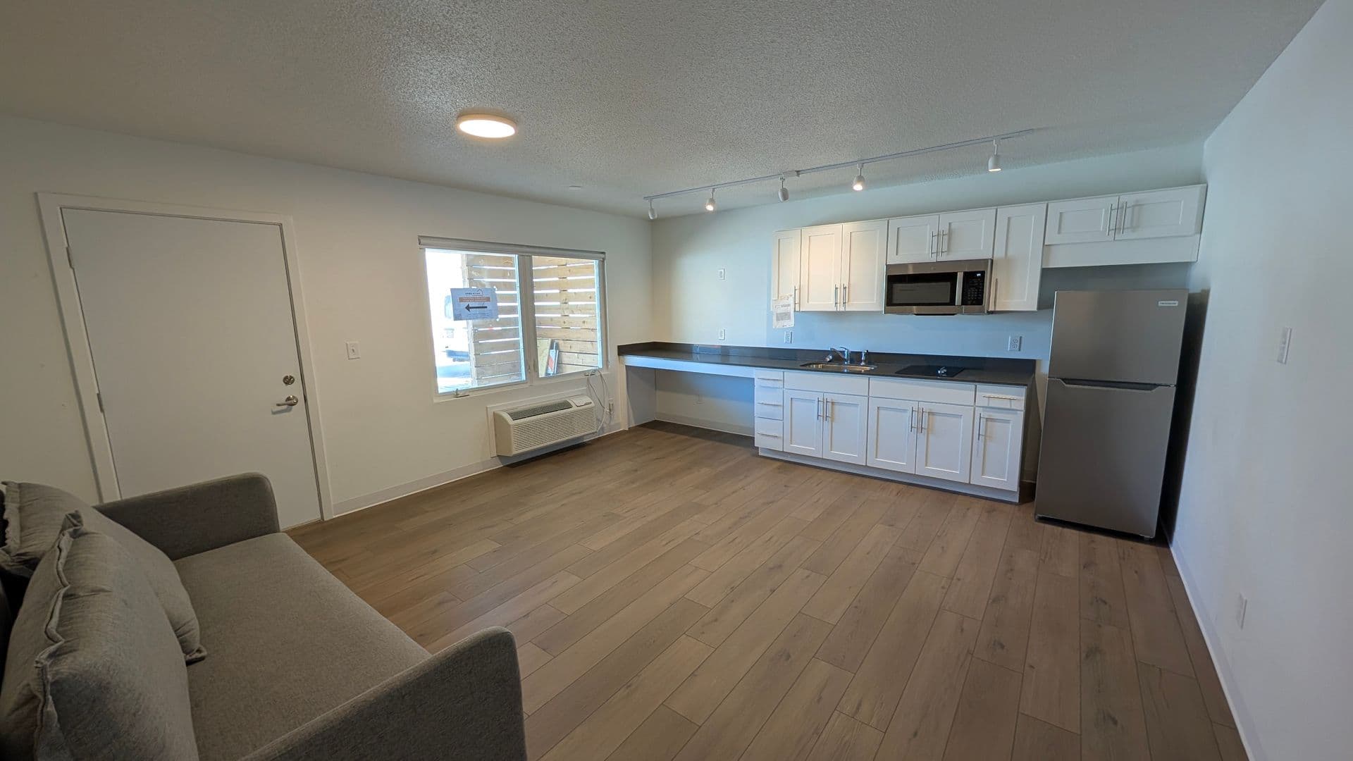 Cedar Falls Apartment: 4711 University Ave