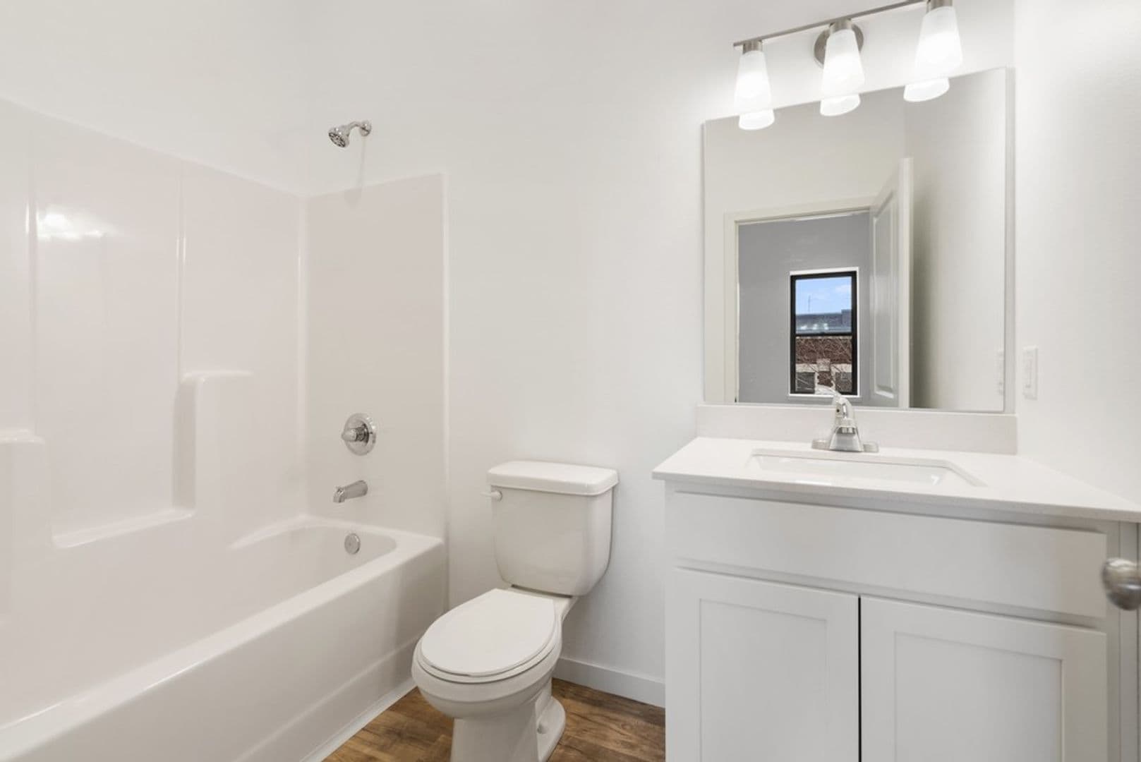 Reinbeck Apartment: 402 Main Street