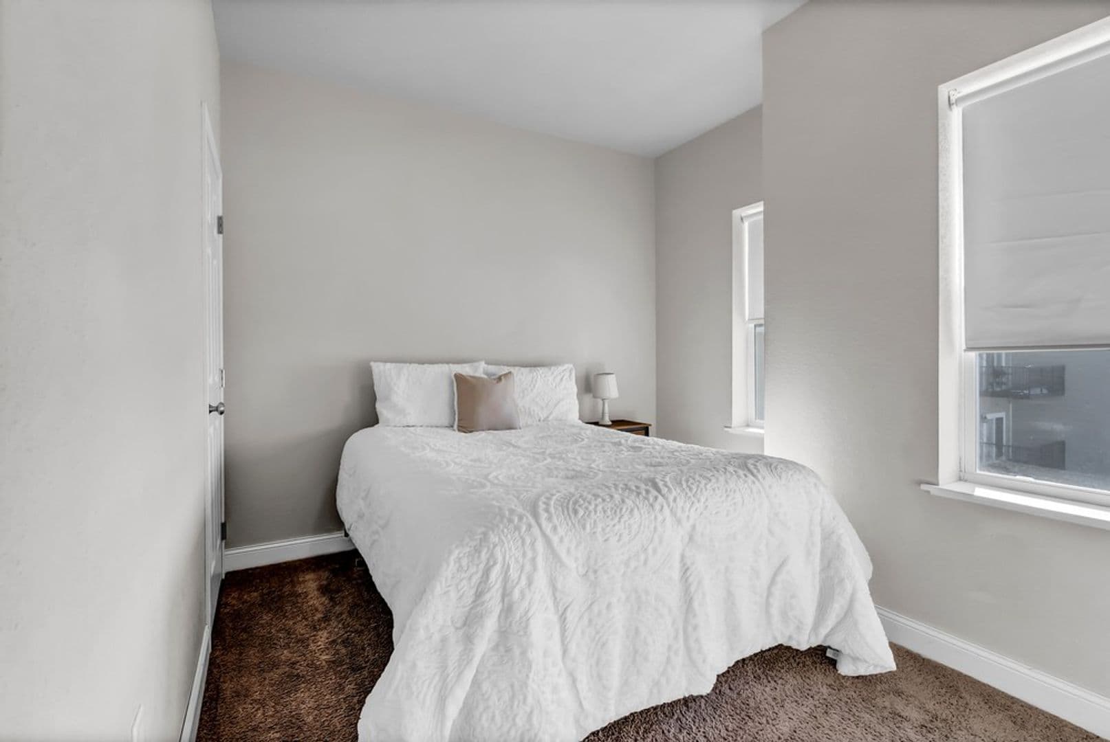 Waverly Apartment: 2103 4th Street SW