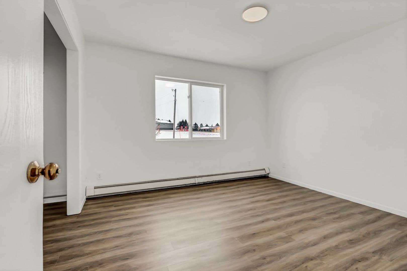 Calmar Apartment: 702 NICC Apt Dr