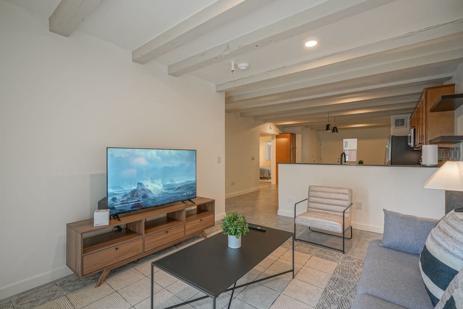 Albuquerque Apartment: 11930 Menaul BLVD NE