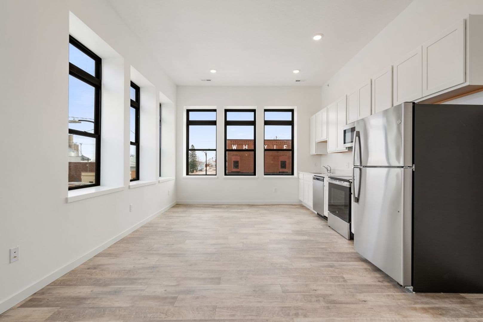 Reinbeck Apartment: 402 Main Street