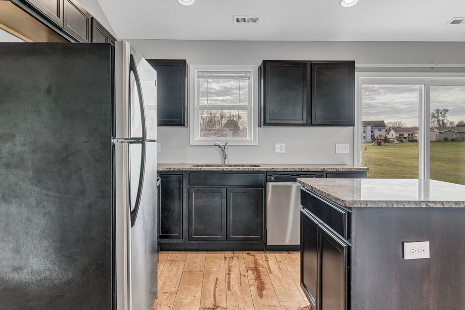 Waterloo House: 5814 Summerland Dr
