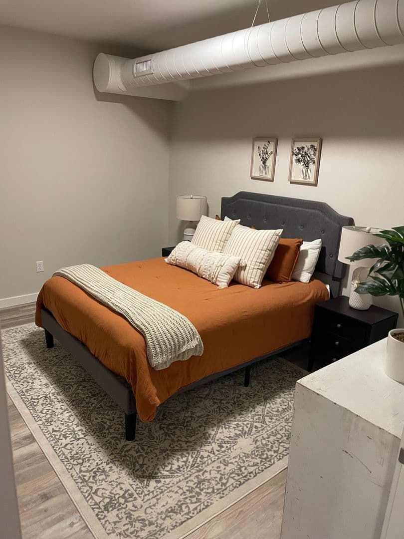 Decorah Apartment: 2336 Sweet Parkway Road