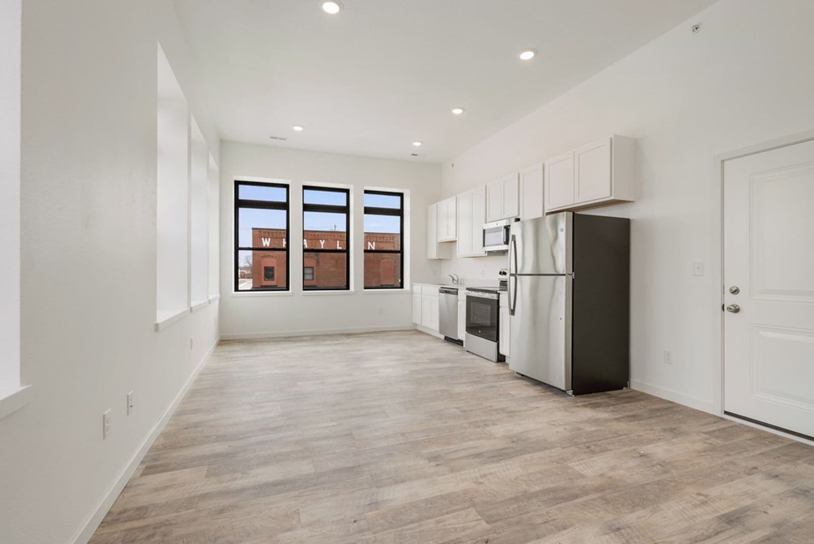 Reinbeck Apartment: 402 Main Street