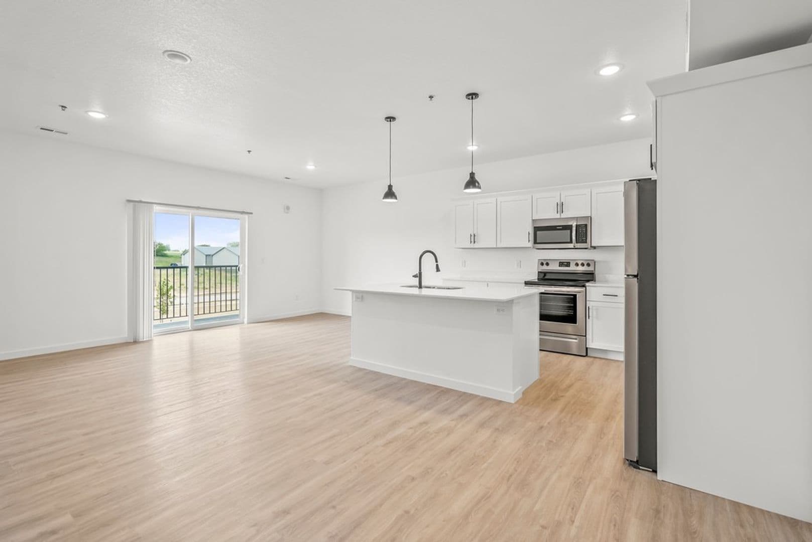 Decorah Townhome: 2330 Sweet Parkway Rd