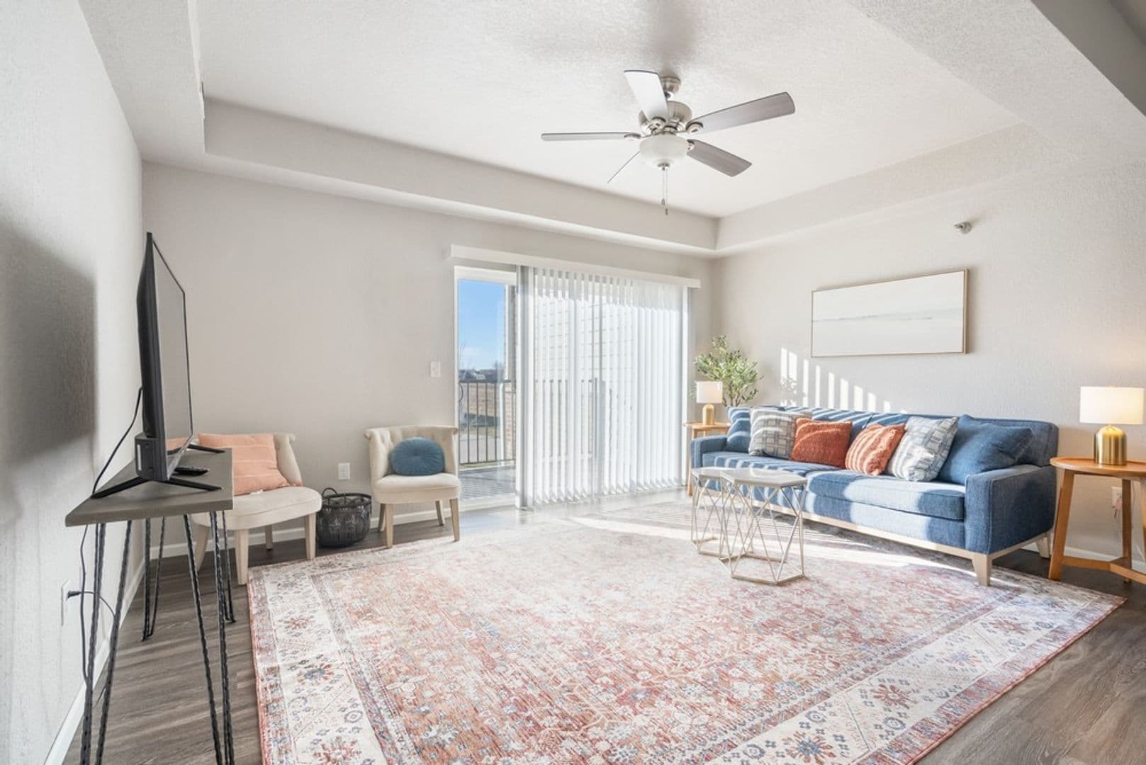 Cedar Falls Apartment: 1003 Bluegrass Cir
