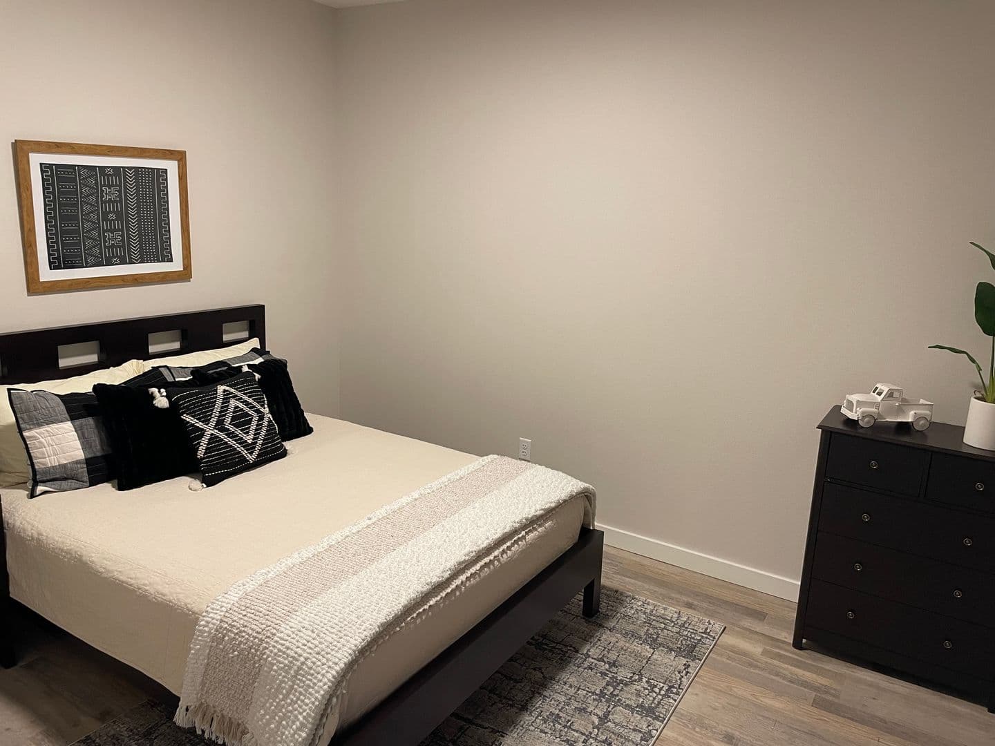 Decorah Apartment: 2336 Sweet Parkway Road