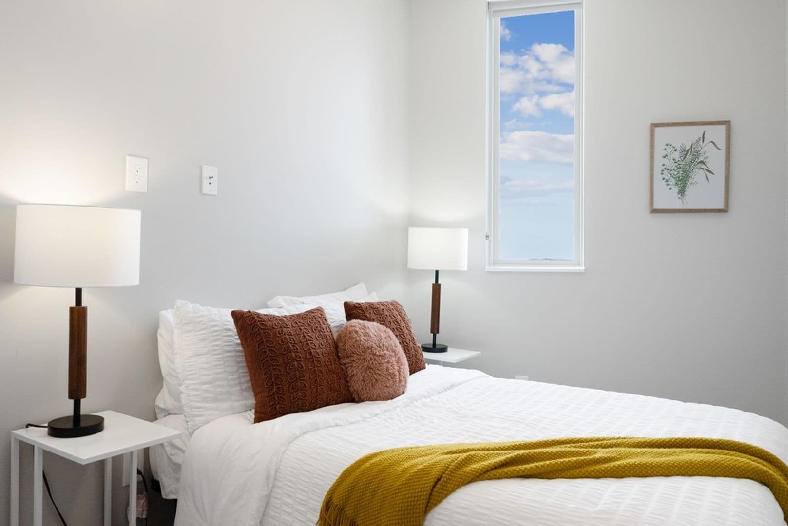 Waterloo Apartment: 335 Cedar Street