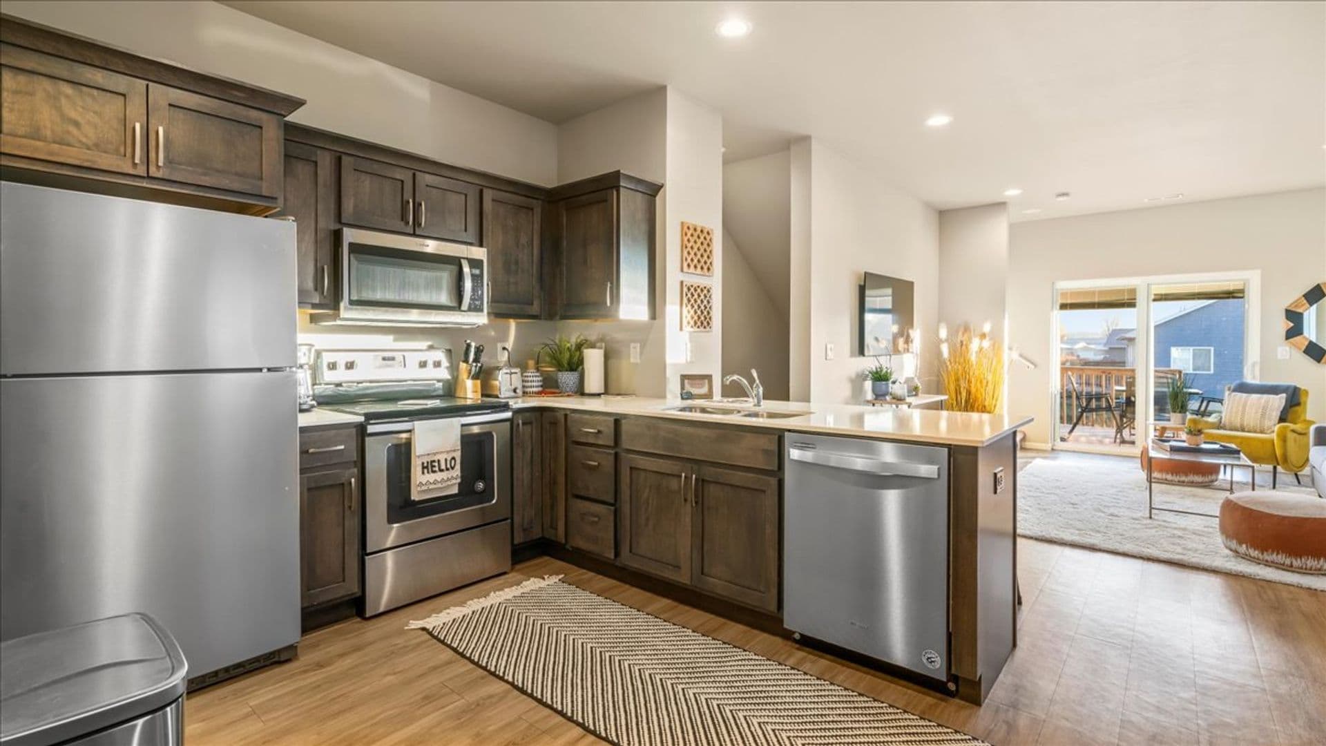 Waterloo Townhome: 105-187 Harvey Dr