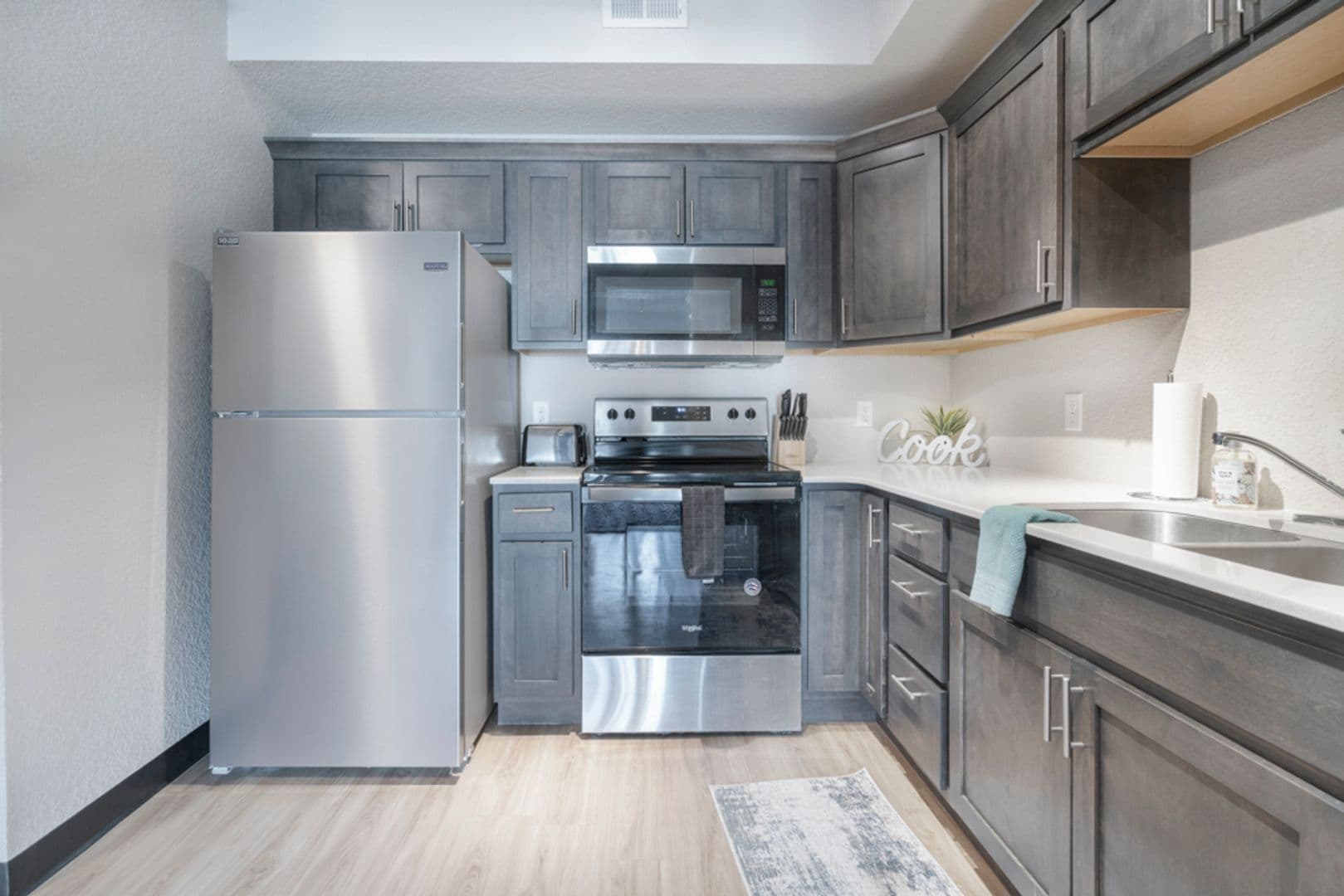 Independence Apartment: 507 Enterprise Ct