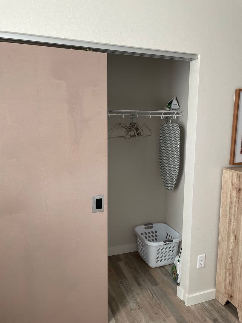 Decorah Apartment: 2336 Sweet Parkway Road