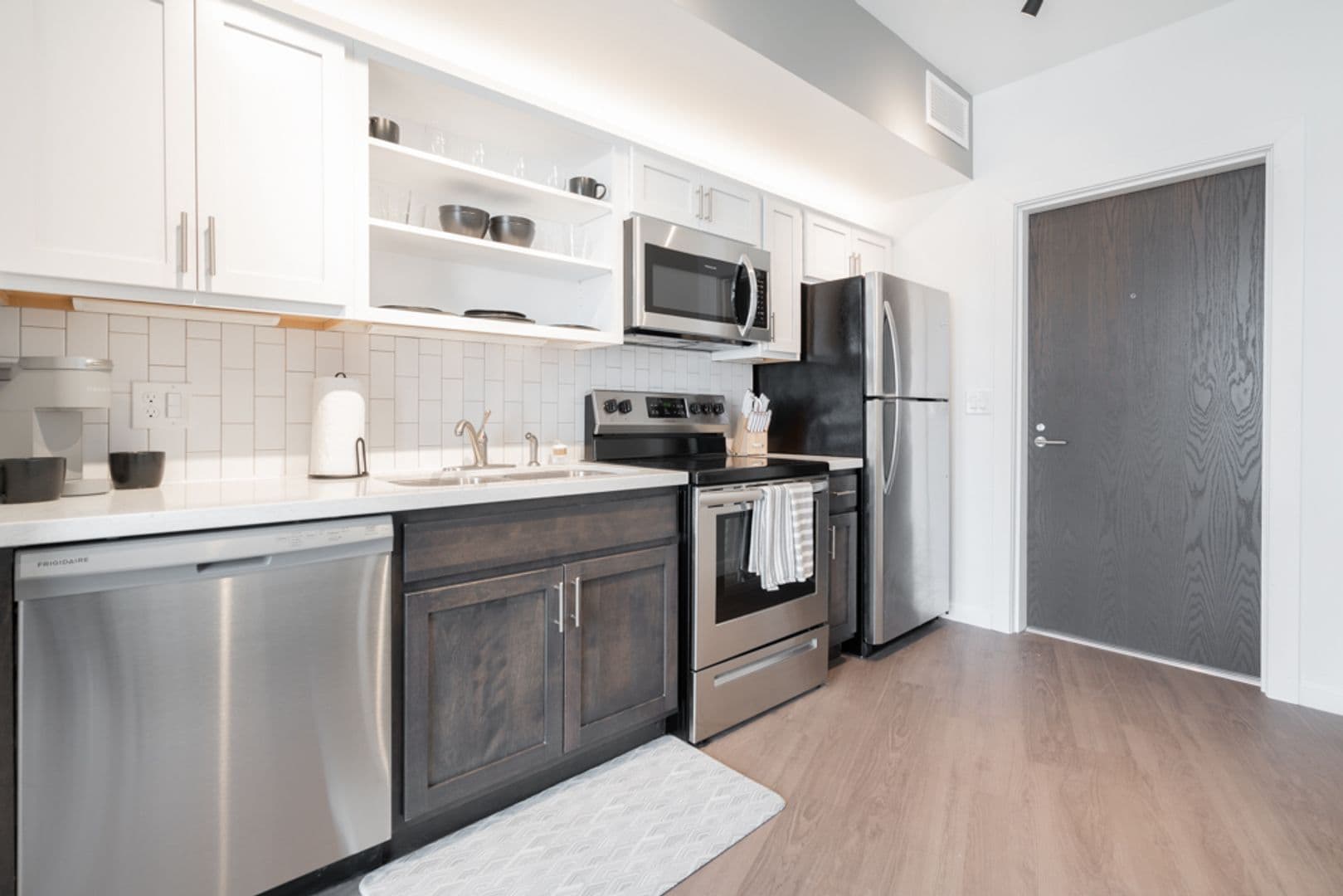 Waterloo Apartment: 335 Cedar Street
