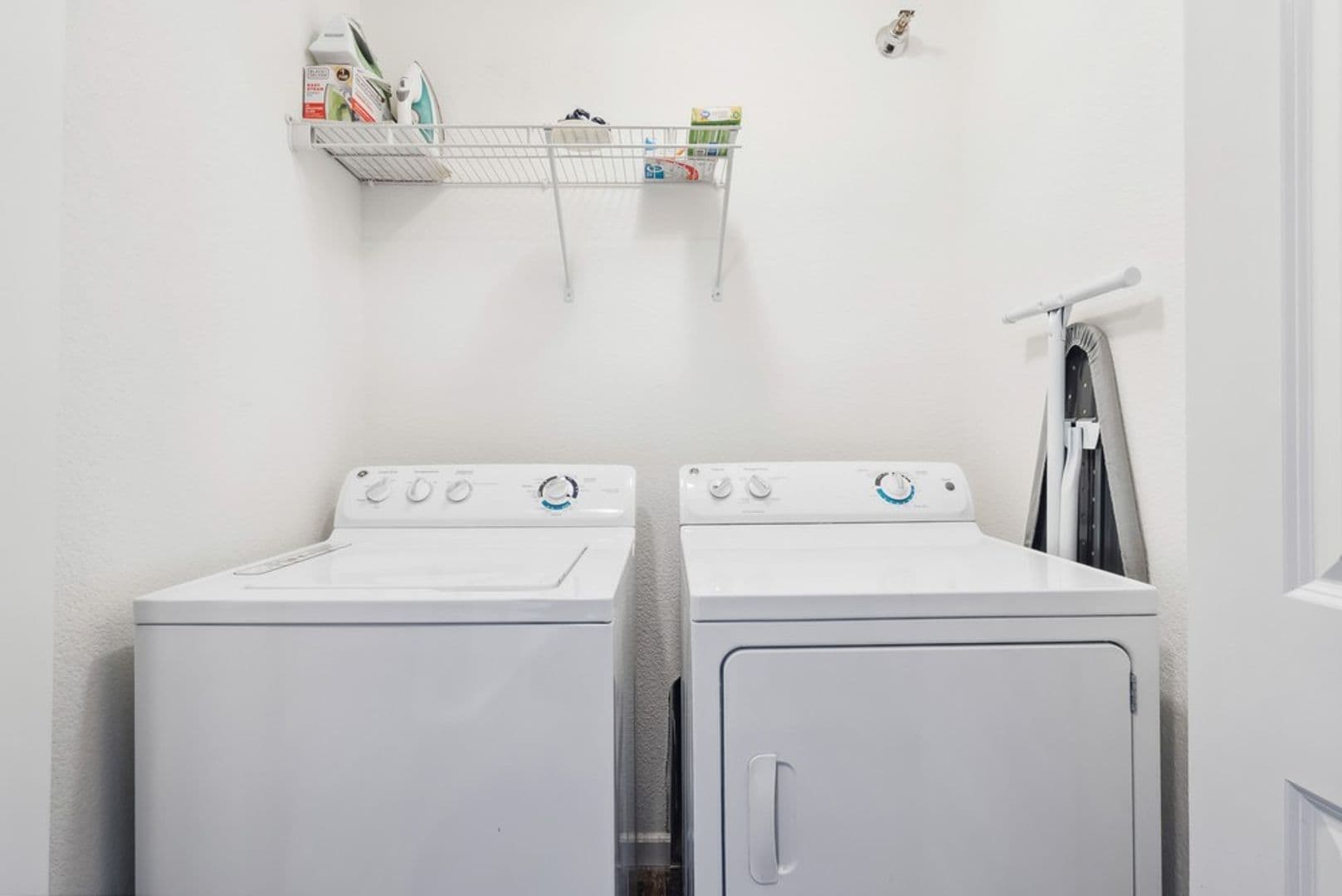Cedar Falls Apartment: 1003 Bluegrass Cir