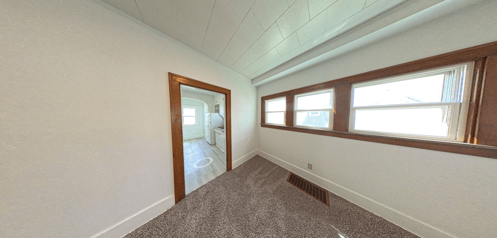 Cedar Falls House: 1924 Olive St
