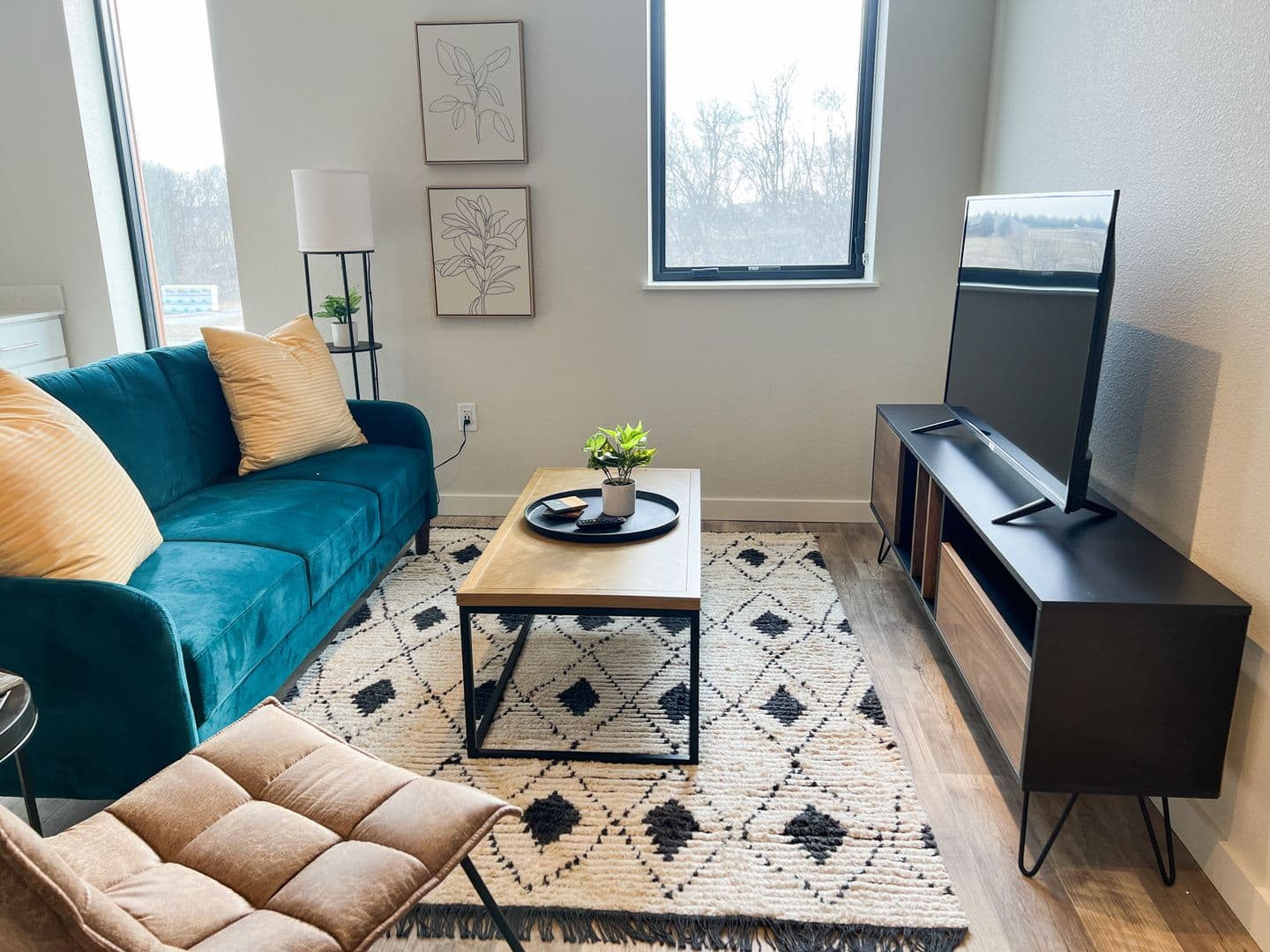 Decorah Apartment: 2342 Sweet Parkway Road