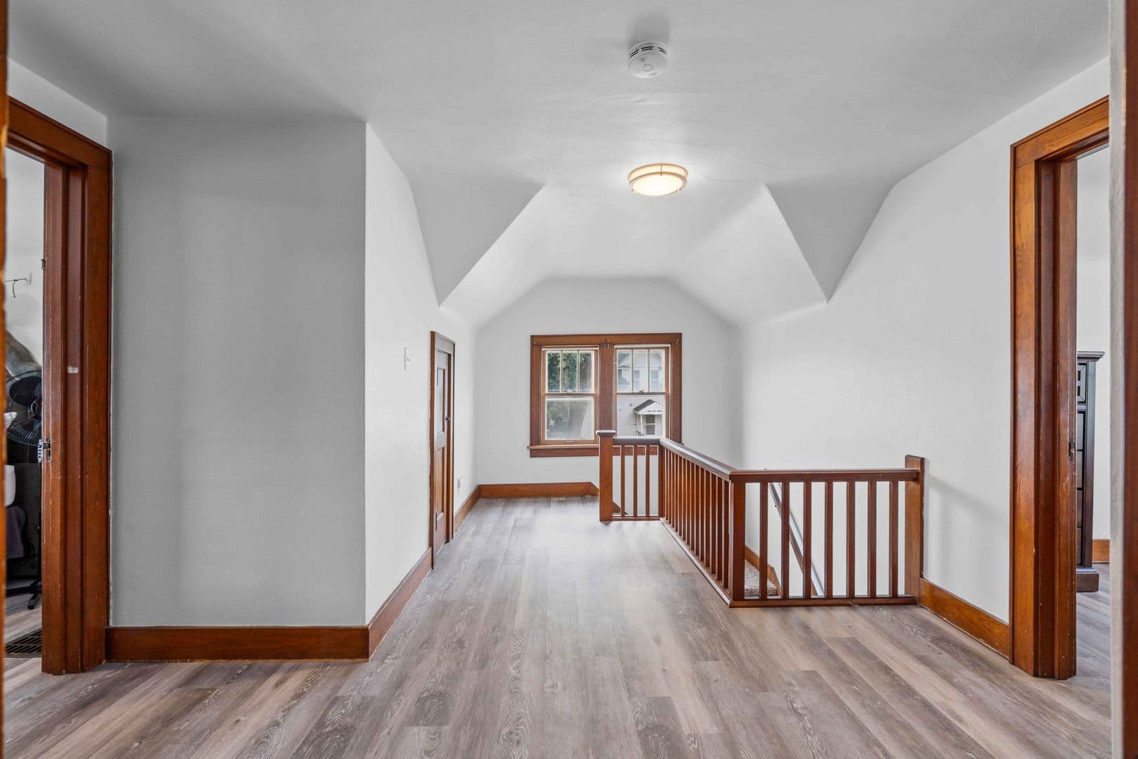 Cedar Falls House: 1621 Main St