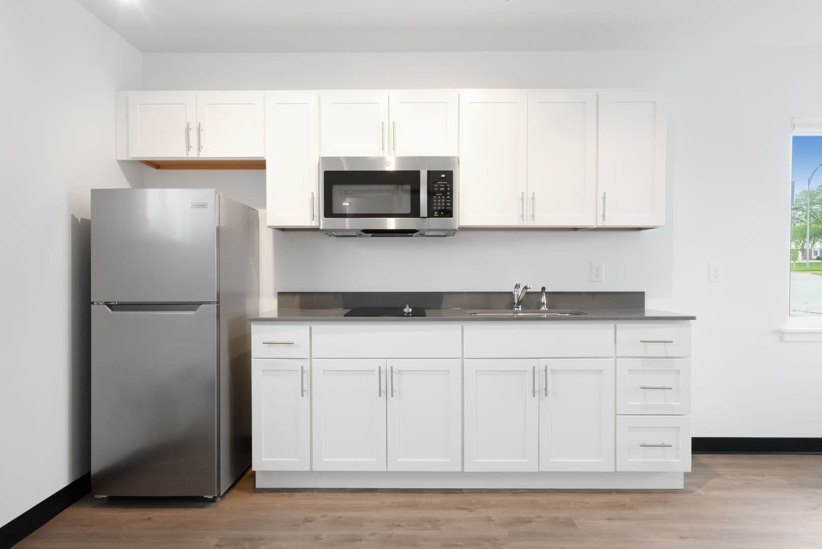 Cedar Falls Apartment: 4711 University Ave