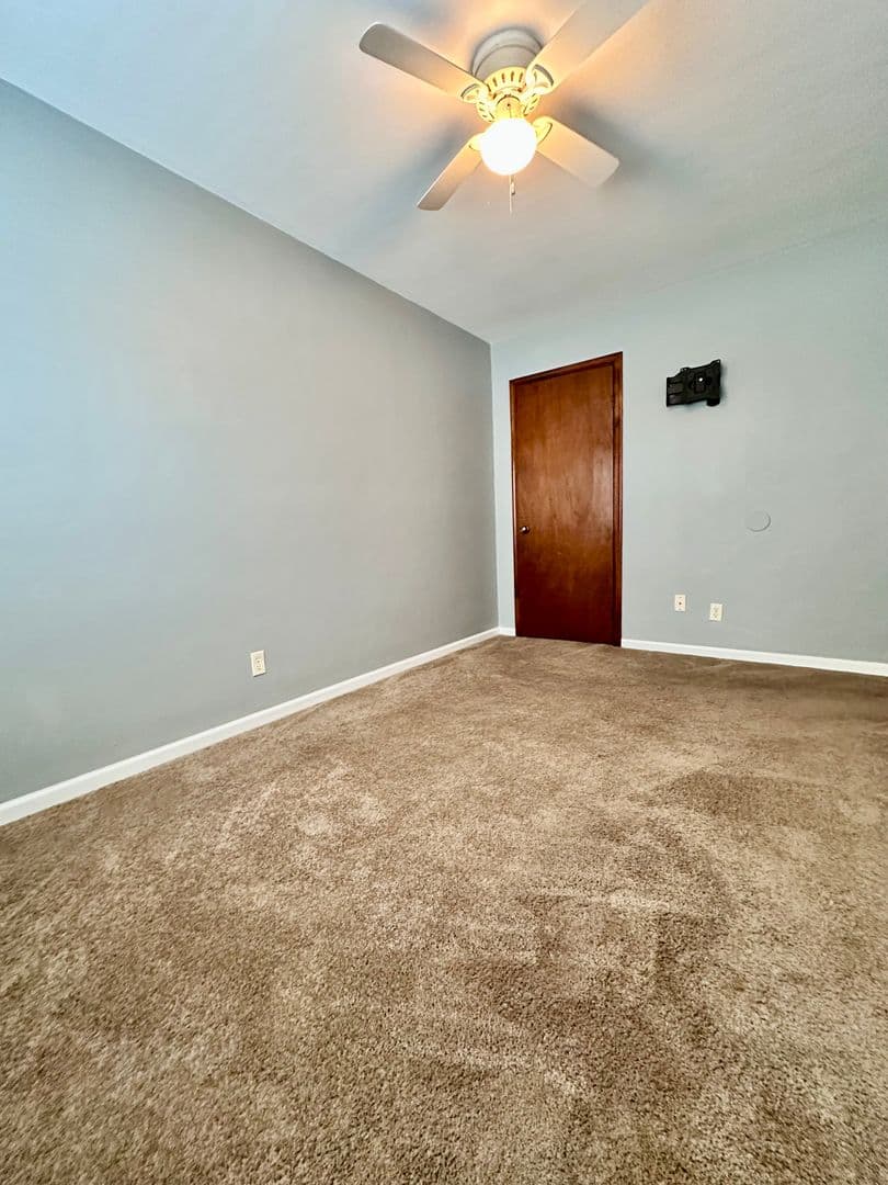Norfolk Apartment: 2216 Pretty Lake Ave