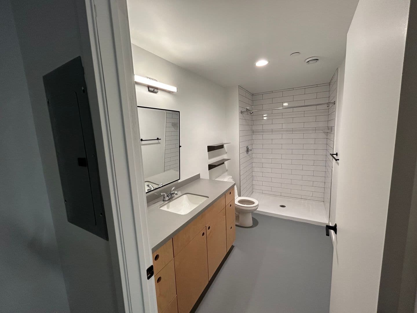 Detroit Apartment: 1331 Holden St.
