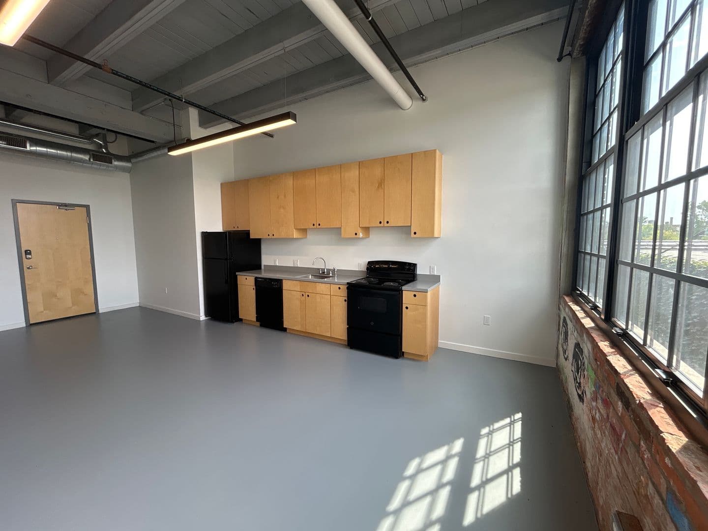 Detroit Apartment: 1331 Holden St.