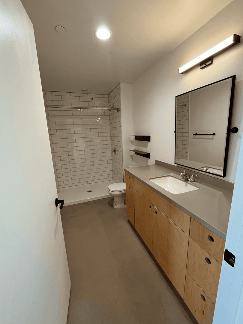 Detroit Apartment: 1331 Holden St.