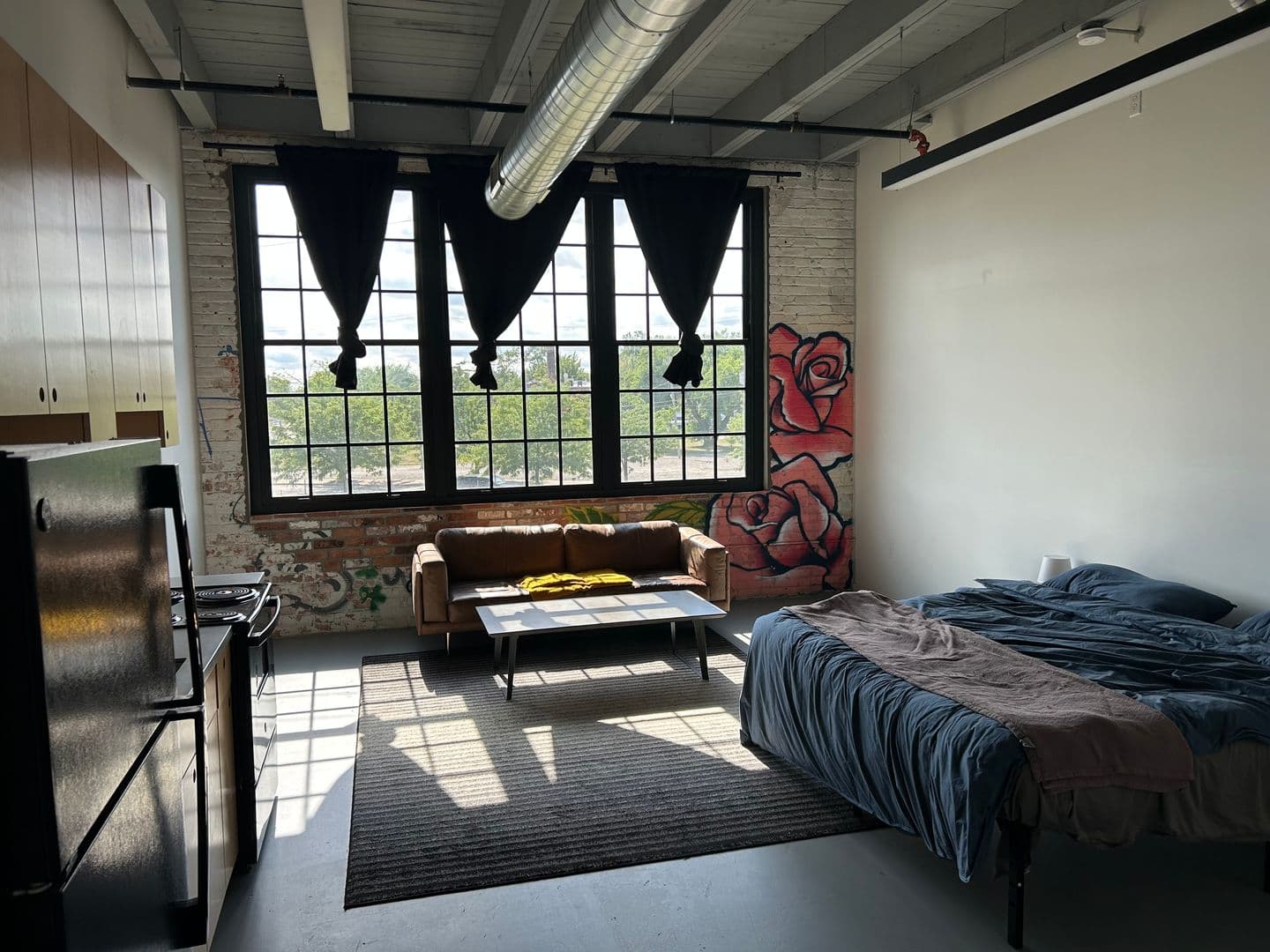 Detroit Apartment: 1331 Holden St.