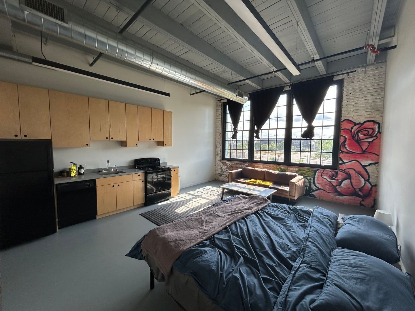 Detroit Apartment: 1331 Holden St.