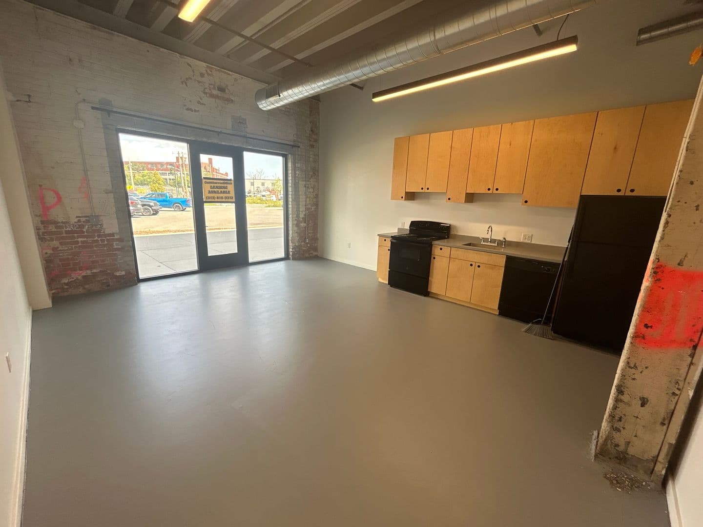 Detroit Apartment: 1331 Holden St.