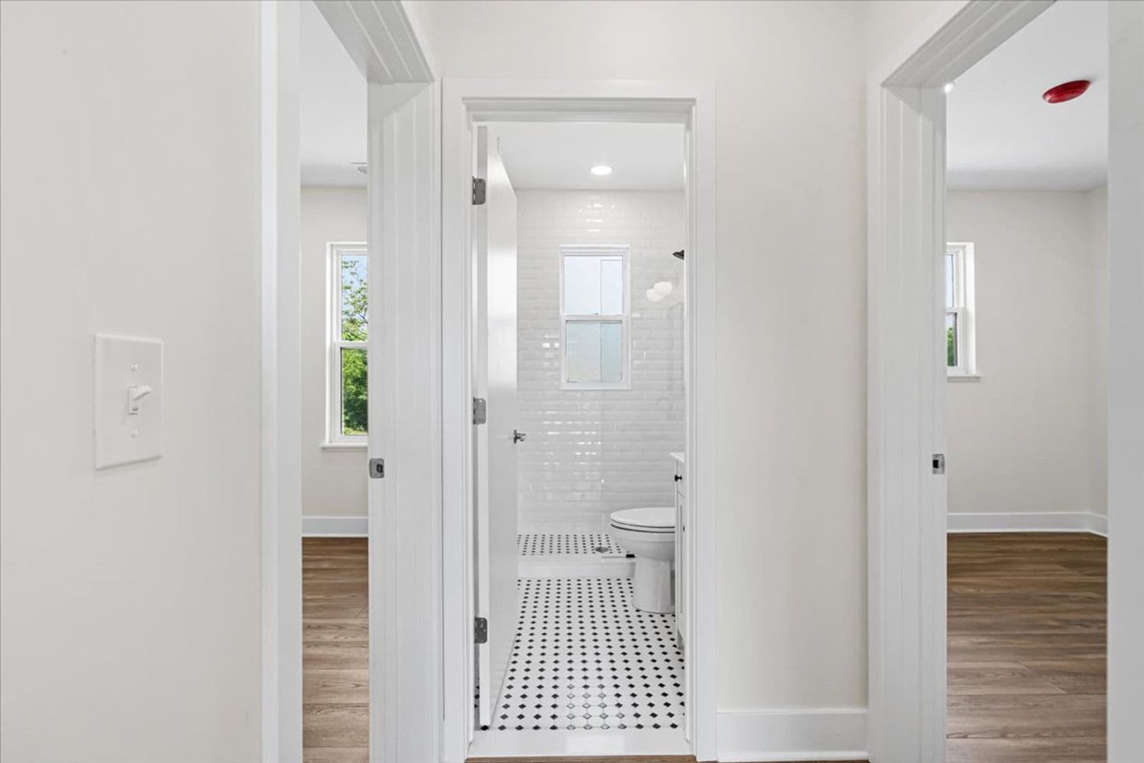 Detroit Apartment: 4735 Rohns